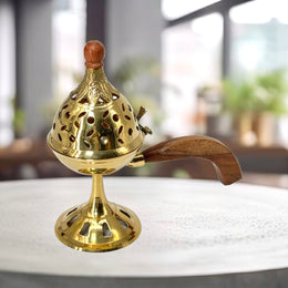 8 Inch Brass Dukhoon Burner UAE
Handcrafted Bakhoor Pot with Cut Design
Traditional Brass Mabkhara with Wood Handle
Arabic Brass Bakhoor Burner 8 Inches Tall