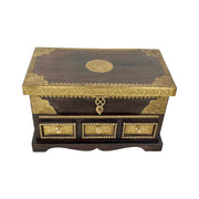 Handmade Wooden Box UAE
Wooden Sandooq with Brass Work
Vintage Wooden Box Sharjah
Handcrafted Sandooq UAE
Brass Fit Wooden Box
Decorative Wooden Box Mad