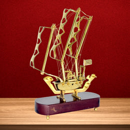 Brass statue wholesale market Dubai
Indian brass art retail Dubai
Wholesale antique brass décor UAE
Handcrafted brass ship exporters UAE
Brass home décor showroom Sharjah