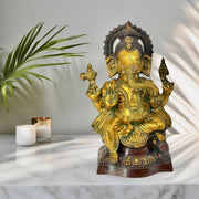 Hindu traditional God idol Ganpati for worship /
Lord Ganesha Brass Statue /
Indian Brass Ganesha Figurine /
Handmade Brass Ganpati /
Ganpati Idol for Spiritual Decor /