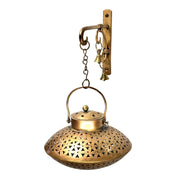 Decorative Bakhoor Pot
Metal Iron Charcoal Burner
Luxury Metal Bakhoor Holder
Classic Arabic Mabkhara