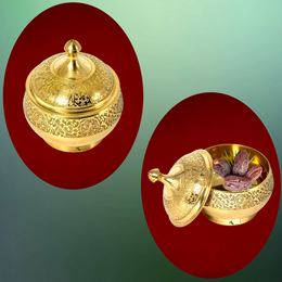 Majlis Style Brass Snack Bowl
Islamic Style Dry Fruit Container
Arabic Gold Brass Tableware
Khaleeji Style Brass Fruit Dish
Handmade Brass Bowl
Solid Brass Dry Fruit Bowl
Gold Plated Brass Snack Bowl