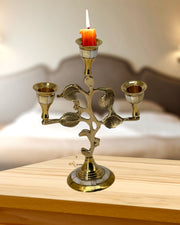 Brass candle décor UAE
Indian brass candelabra Dubai
Traditional candle stand UAE
Brass home interior décor Sharjah
Wedding brass candle holder UAE
Table centerpiece brass candle stand
Luxury event candle holder Dubai