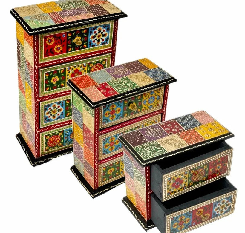 Handcrafted Wooden Furniture in UAE | Al Athar Arts