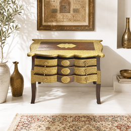 Indian heritage style furniture Dubai
Hand carved wooden table with brass
Solid mango wood round table
Wooden side table for majlis
Antique decor furniture UAE