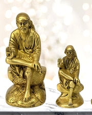 Hand Engraved Brass Idol
Solid Brass Saibaba Sculpture
Made in India Religious Idol
Gold Antique Finish Brass Statue
Traditional Indian Brass Idol
Artisan Made Brass Saibaba Murti