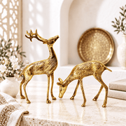 Metal Wildlife Décor, Golden Metal Deer Set, Brass Tabletop Animal Statues, Brass Decorative Art Objects, Polished Gold-Finish Deer Pair, High-Gloss Brass Deer Statues, 