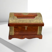 Sheesham wood storage chest
Mango wood storage box
Rajasthani wooden storage chest