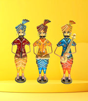 Handmade Rajasthani decor pieces
Made in India showpiece set
Indian traditional musician statue
Decorative Rajasthani art sculpture